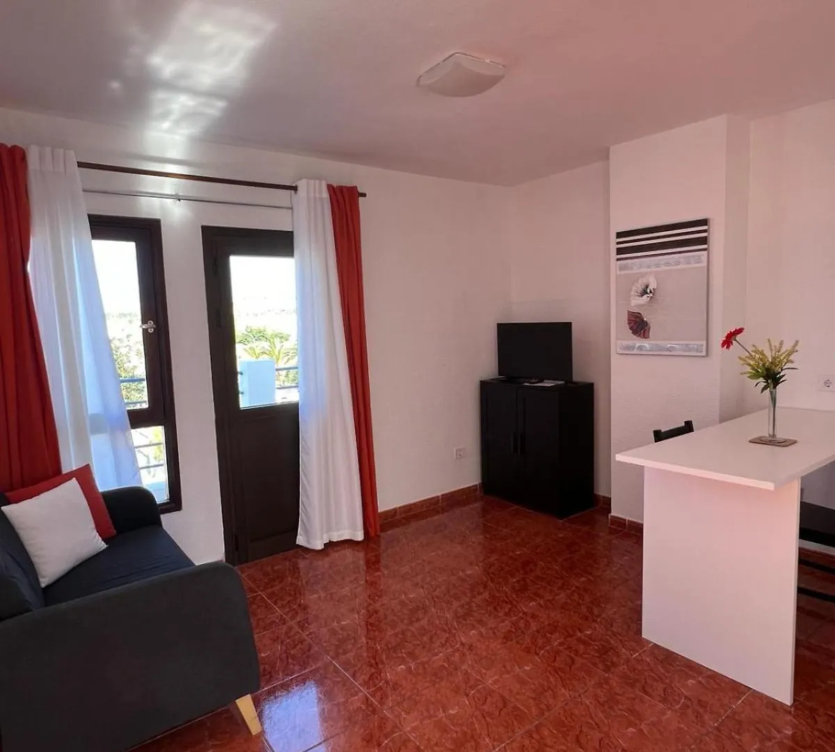 Apartamentos Funchal Los Cristianos  Spanje